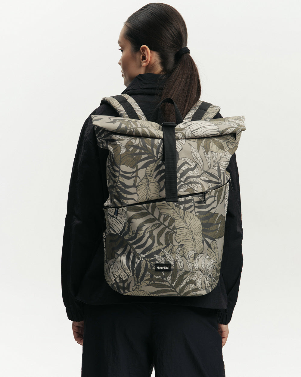 BASIC ROLLTOP - Tropical Khaki Print