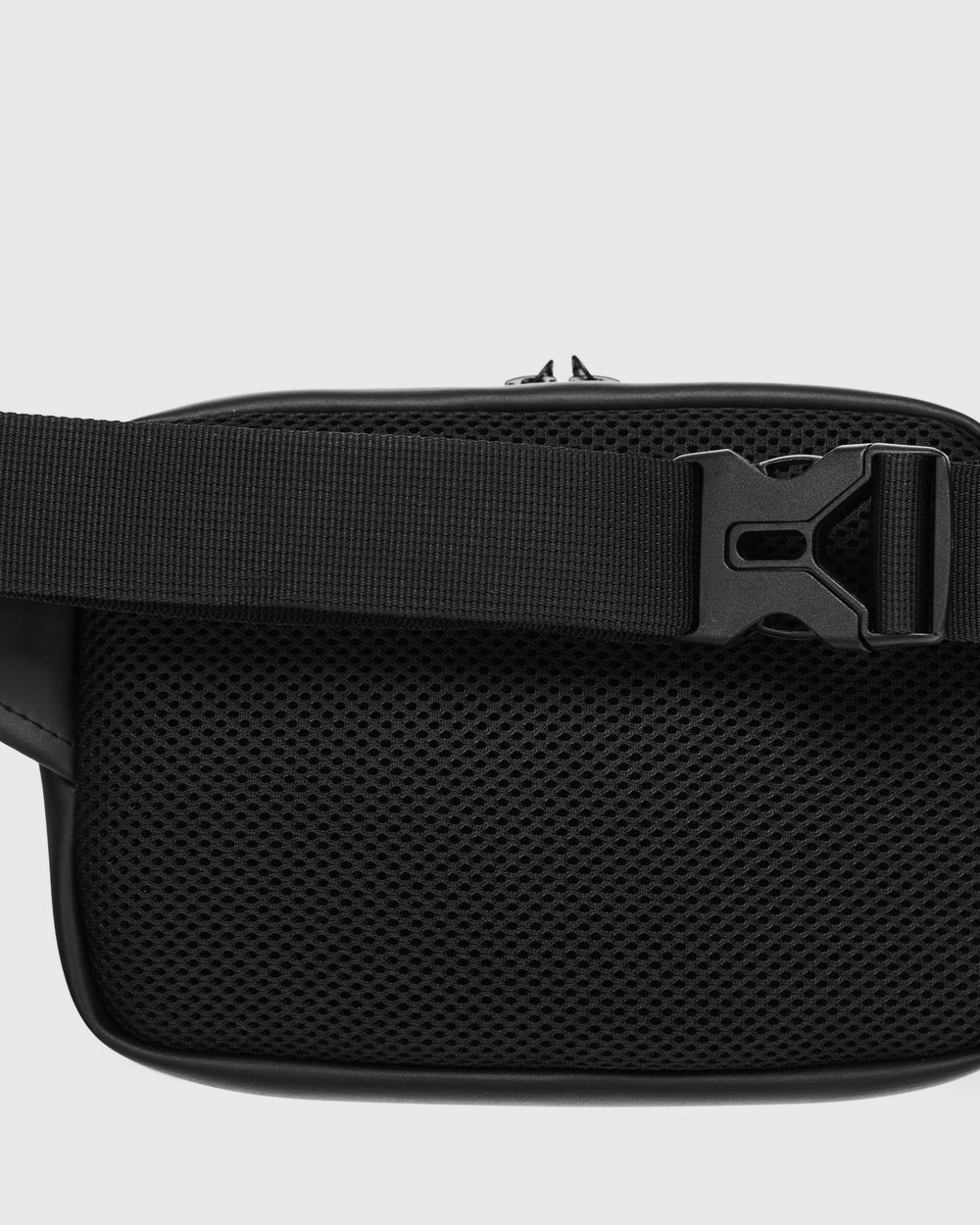 OPTION 02 - Matte Black